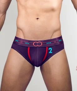 Briefs<2EROS 2 Series Brief