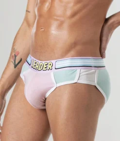 Briefs<Leader Candy Brief