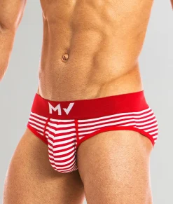 Briefs<Modus Vivendi Marine Brief