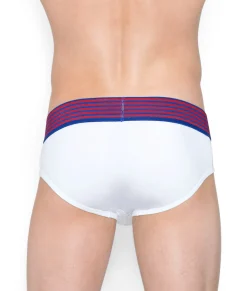 Briefs<Modus Vivendi Marine Brief