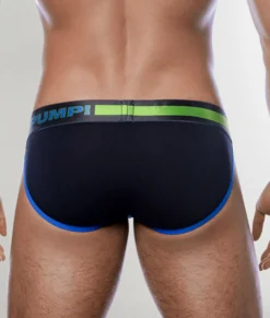 Briefs<PUMP! Play Brief
