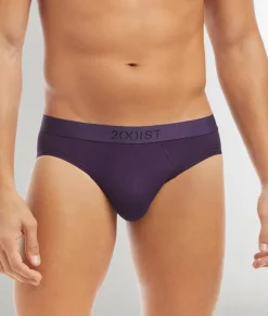 Briefs<2(X)IST Sliq Brief