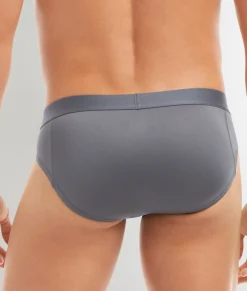 Briefs<2(X)IST Sliq Brief