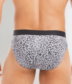 Briefs<2(X)IST Sliq Brief