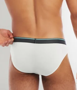 Briefs<2(X)IST Speed Dri Brief