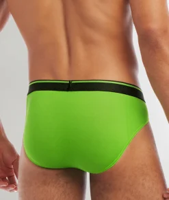 Briefs<2(X)IST Speed Dri Brief