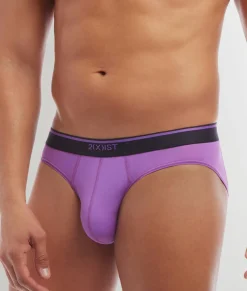 Briefs<2(X)IST Speed Dri Brief