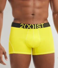 Trunks<2(X)IST Speed Dri Trunk